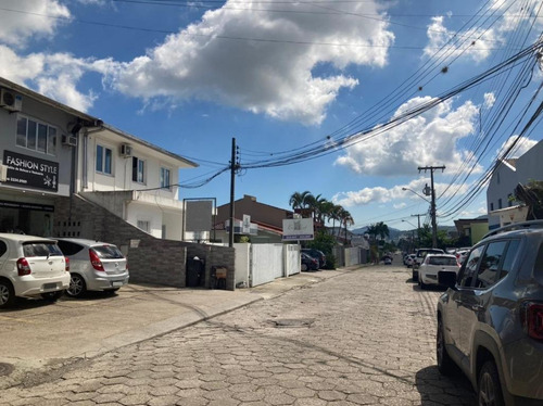 Imagem 16 de 17 de Loja Comercial No Córrego Grande - Lo0236