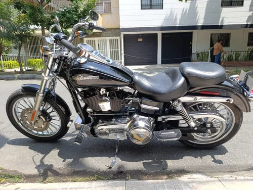 Harley Davidson Dyna Super Glide
