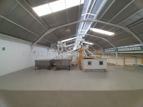 Imagen 15 de 30 de Galpón Comercial En Venta En Zona Industrial 2 Barquisimeto Lara ++23-14465 */ M.c T. N° +0-4-2-4- 5.5.6. 5.7. 5.9 *--**