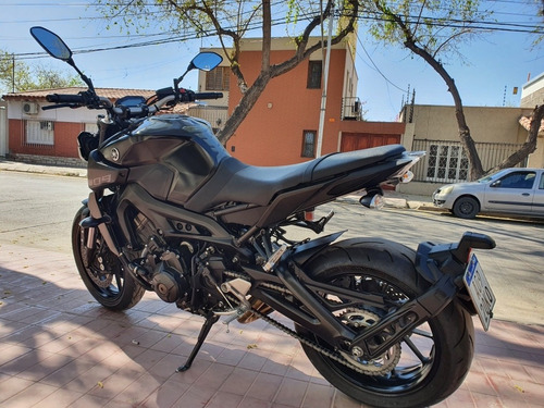 Yamaha  Mt-09