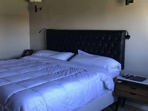 Pilar Del Este, Los Jazmines Venta, Casa Con 4 Dormitorios Mas Dependencia