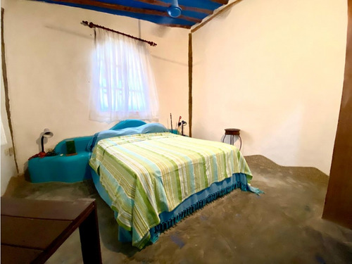 Se Vende Casa 630m² 5h/5b/2e Los Robles, Nueva Esparta