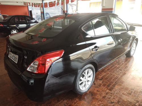 Imagem 5 de 7 de Nissan Versa Sl 1.6 Preto 2016