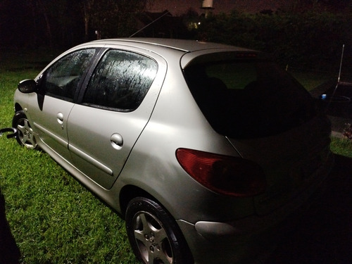 Peugeot 206 Xt 1.6
