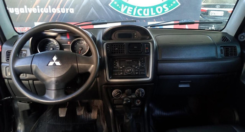 Imagem 7 de 11 de Mitsubishi Pajero Tr4 2.0 Preto 2010