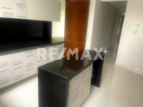 Estrena Casa En Conjunto De 4 Casas En Lomas De Tecamachalco