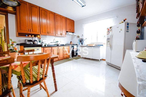 Cobertura Com 3 Dormitórios À Venda, 267 M² Por R$ 1.050.000,00 - Alto - Teresópolis/rj - Co0026