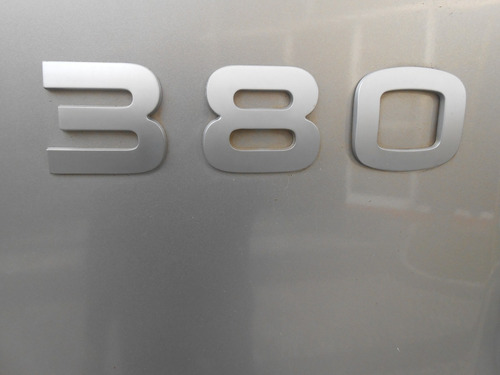 Imagem 10 de 10 de Iveco Stralis 380 4x2