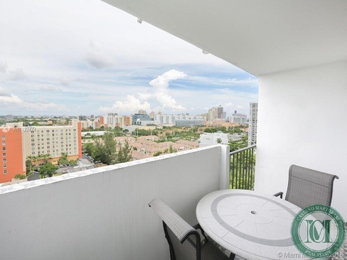 Imagem 3 de 10 de Apartamento - Ap00263 - 34796900