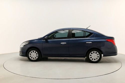 Imagen 4 de 15 de Nissan Versa Full 1.6 2017