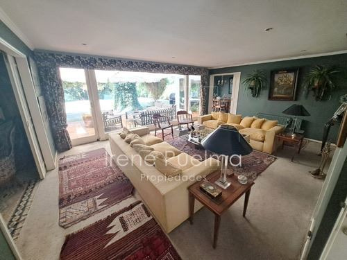 Vende Casa Inglesa Gran Terreno May Flower En Lo Barnechea