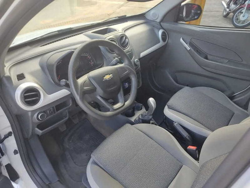 Imagem 8 de 9 de Chevrolet Montana 1.4 Ls 8v Flex 2p Manual 2019