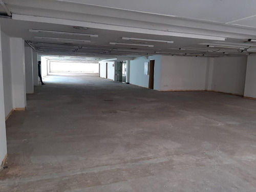 Imagen 5 de 30 de Oportunidad 8 Pisos De Oficinas - Plantas Libres - Mas Cocheras