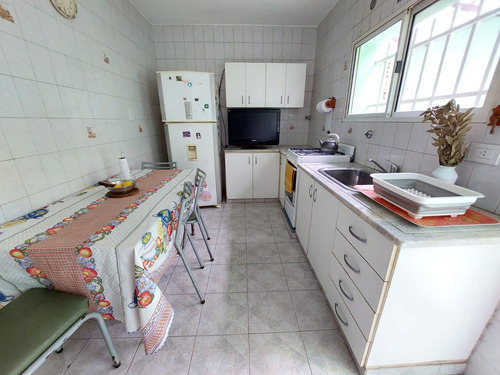 Casa En Venta 3 Dormitorios Terraza Y Quincho Rosario