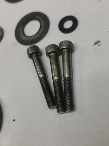 Tornillos Estator Motor Ktm 200cc