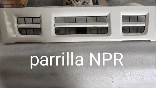 Parrilla Npr 