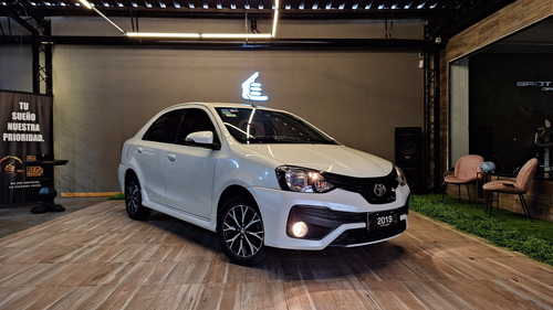 Toyota Etios 1.5 Xls At