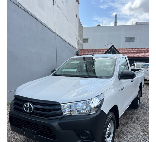 Toyota Hilux Pick-up 2.4 Cs Dx 150cv 4x4