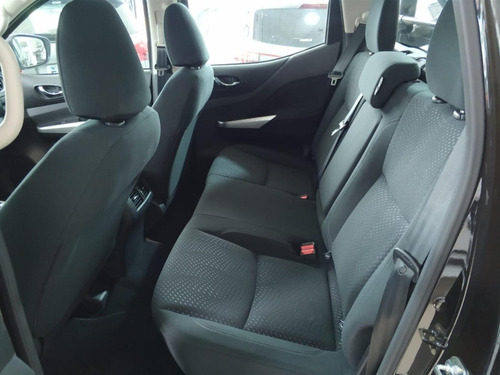 Nissan Frontier 2.3 Attack Cab. Dupla 4x4 Aut. 4p