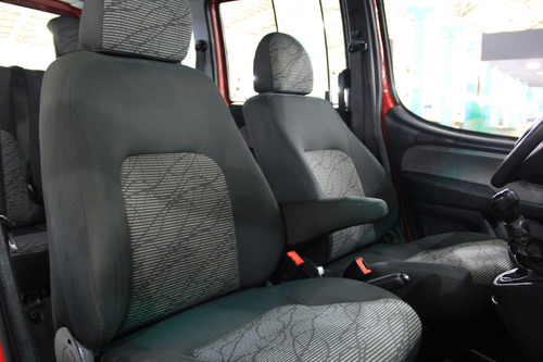 Fiat Doblò 1.8 Mpi Essence 7l 16v Flex 4p Manual