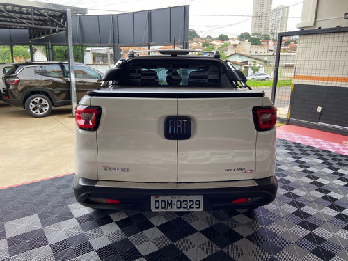 Fiat Toro 2.0 Volcano 4x4 Aut. 4p