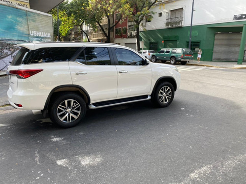Toyota Sw4 2.8 Srx 177cv 4x4 7as At 2018