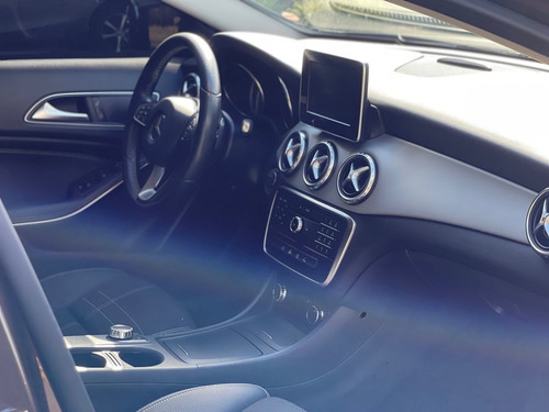 Imagem 13 de 15 de Mercedes-benz Classe Gla 1.6 Cgi Advance 16v Turbo Flex...