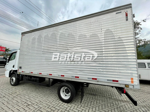 Imagem 6 de 18 de Mercedes-benz Accelo 815 - 2020 - Baú 5.5m - Câmbio Aut.