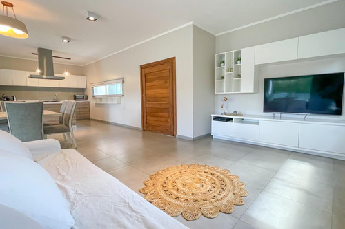 Casa En Pb Kentucky Club De Campo.