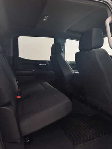 Chevrolet Silverado 2.7 T Doble Cabina 4X4 At