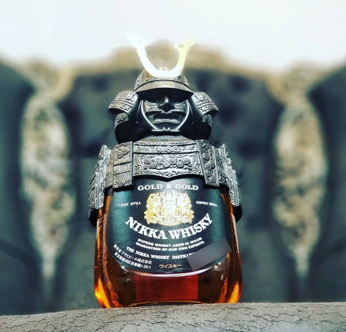 Whisky Japonés Samurai Nikka Gold & Gold Bostonmartin
