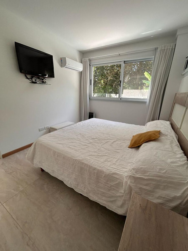 Venta Depto 2 Amb Con Balcon Aterrazado Parrilla Y Jacuzi En Main Park Canning