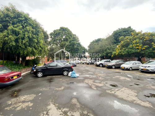 Apartaestudio En Arriendo 32m² Ciudad Jardín Bogota Ub19074