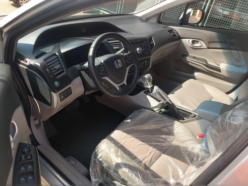 Honda Civic 2.0 16v 4p Flex Lxr Automático