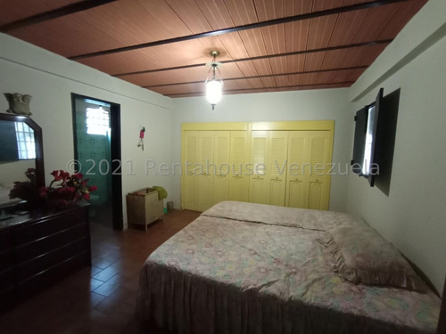 Imagen 11 de 13 de Urbanización El Bosque Maracay Casa En Venta 21-21469 Dc
