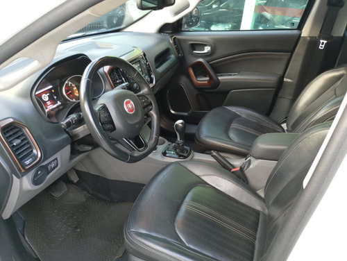 Fiat Toro 2.0 16V TURBO DIESEL VOLCANO 4WD AT9