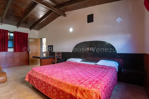En Venta Emblématico De Gran Recorrido Hotel De 28,783 Mt2 En Terreno , Una Oportunidad Imperdible De Inversión, Extraordinarias Bondades - Panamericana // Luis Gomez // Mls #25-13278