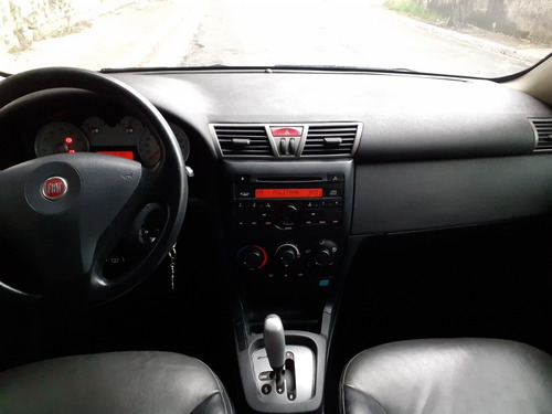 Fiat Stilo 2011 1.8 8v Flex Dualogic 5p