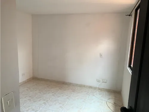 Venta De Casa De 225 Mts2 En Ciudad Real, Sur De Cali 12838-1