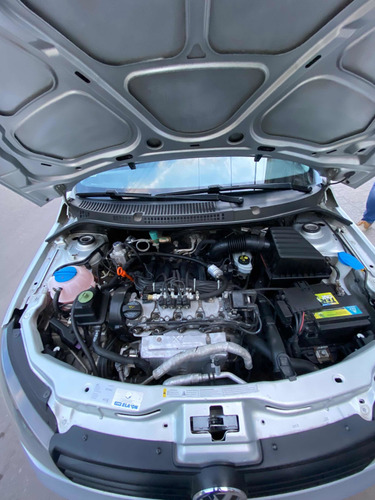Imagen 9 de 13 de Volkswagen Gol Trend 2014 1.6 Pack I 101cv