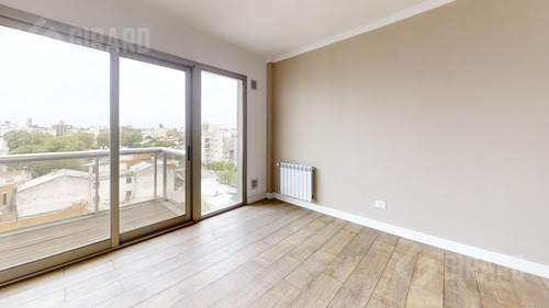 Departamento En Venta De 3 Amb A Estrenar Con Cochera, Zona Plaza Mitre.