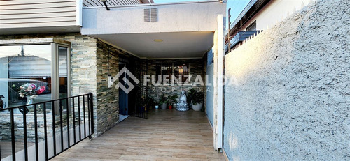 Casa En Venta De 3 Dorm. En Macul