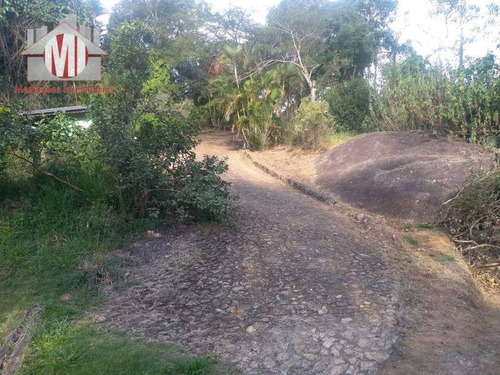 Imagem 27 de 30 de Chácara Rica Em Água Com Lago, 04 Dormitórios À Venda, 10000 M² Por R$ 640.000 - Pedra Bela/sp - Ch0250