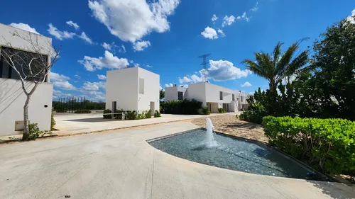 Casa De 3 Habitaciones En Venta En Privada, Cholul