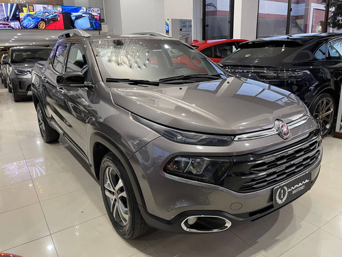 Imagem 4 de 10 de Fiat Toro 2.4 16v Multiair Flex Volcano At9
