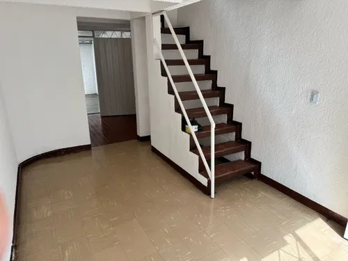 Casa Con Gran Potencial Constructivo En Soacha.