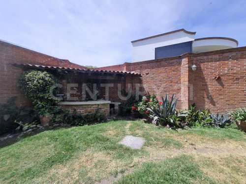 Casa En Venta Estilo Mexicano En Campestre Morillotla! A Un Min De Periférico!