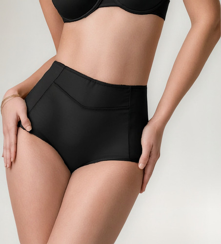 Panty Completa Con Refuerzo Control Medio Berlei 7345 Mujer