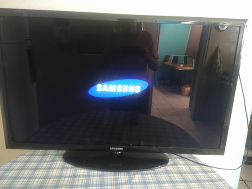 Tv Samsung 40 *100% * Em Exelente Estado ** Tudo Funciona (Usado)