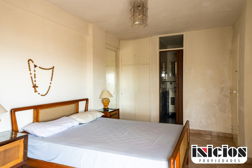 Departamento Mar De Ajó: Buenos Aires 15 Esquina Costanera - C324